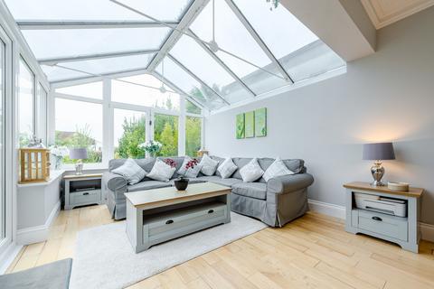 undefined, Warwick Road, Coulsdon CR5