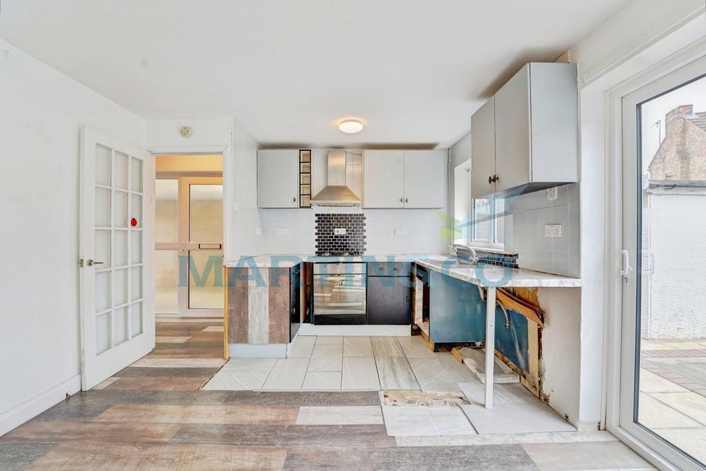 Kitchenshot1