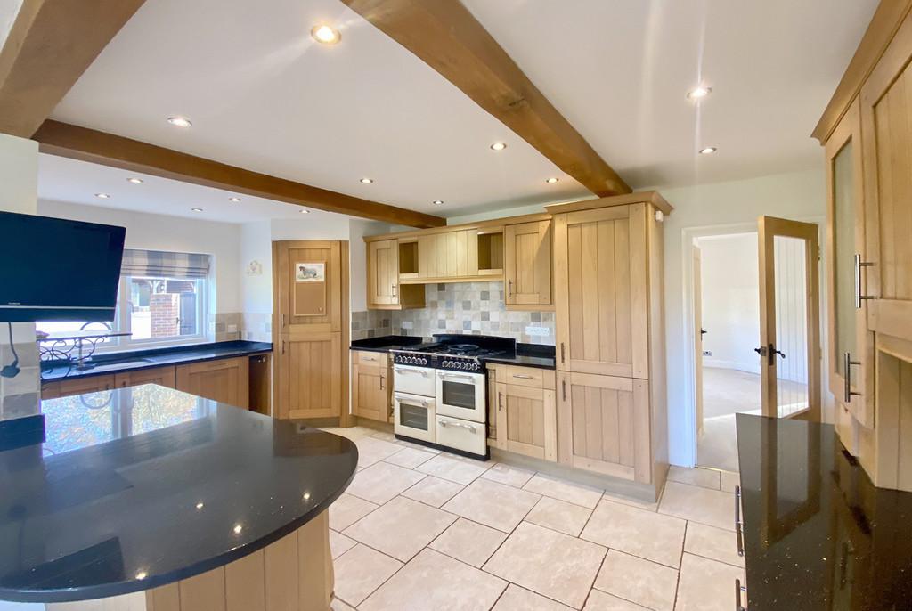 Oakmead Kitchen