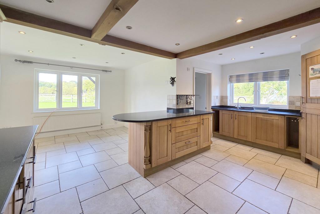 Oakmead Kitchen 2