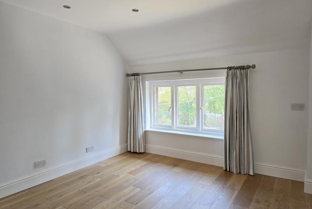 Oakmead Bedroom 3