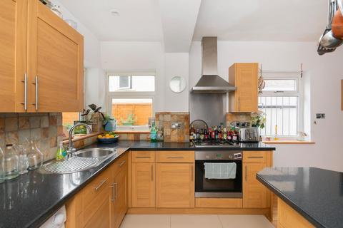 undefined, Summer Hill, Totterdown