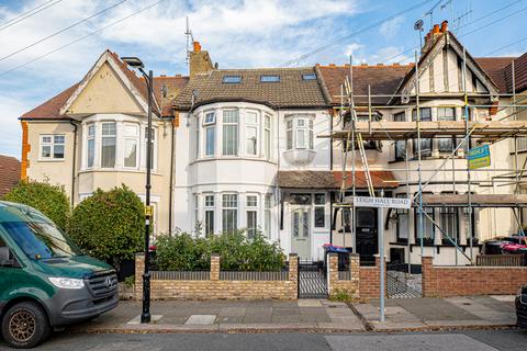 Leigh Hall Road, Leigh-on-sea, SS9