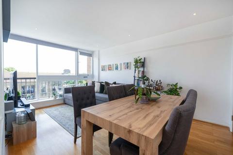 2 bedroom flat to rent, Upper Park Road, London NW3