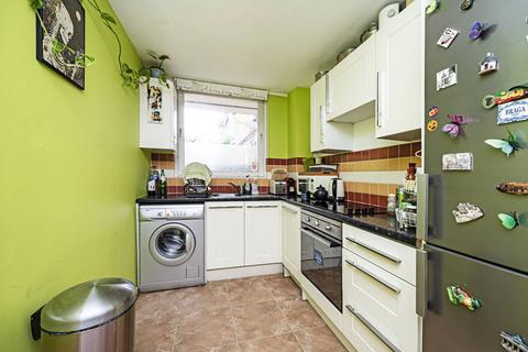 1 bedroom flat to rent, Henderson Drive, St John's Wood, London, NW8