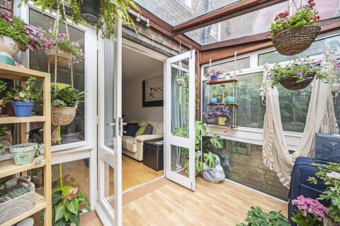 1 bedroom flat to rent, Henderson Drive, St John's Wood, London, NW8
