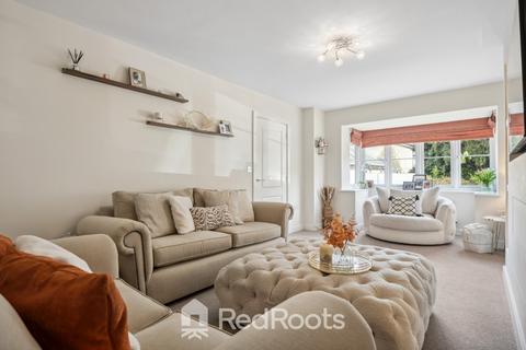 4 bedroom detached house for sale, Weavers Mill Way, Holmfirth HD9