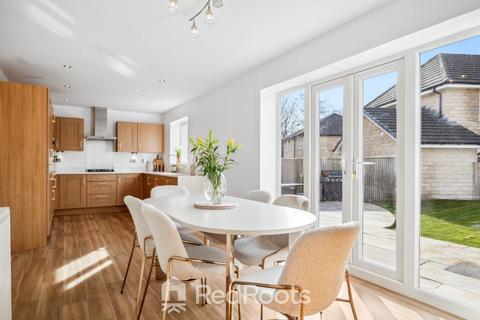4 bedroom detached house for sale, Weavers Mill Way, Holmfirth HD9