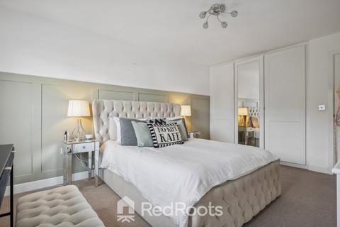 4 bedroom detached house for sale, Weavers Mill Way, Holmfirth HD9