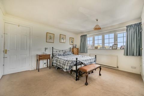 undefined, Kings Road, Oxfordshire RG9