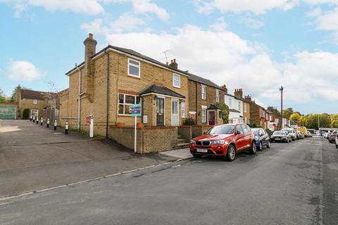 3 bedroom end of terrace house for sale, Capel Road, Watford WD19