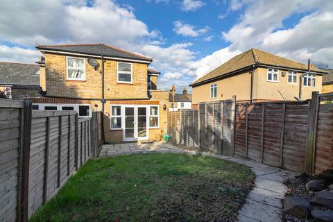 3 bedroom end of terrace house for sale, Capel Road, Watford WD19
