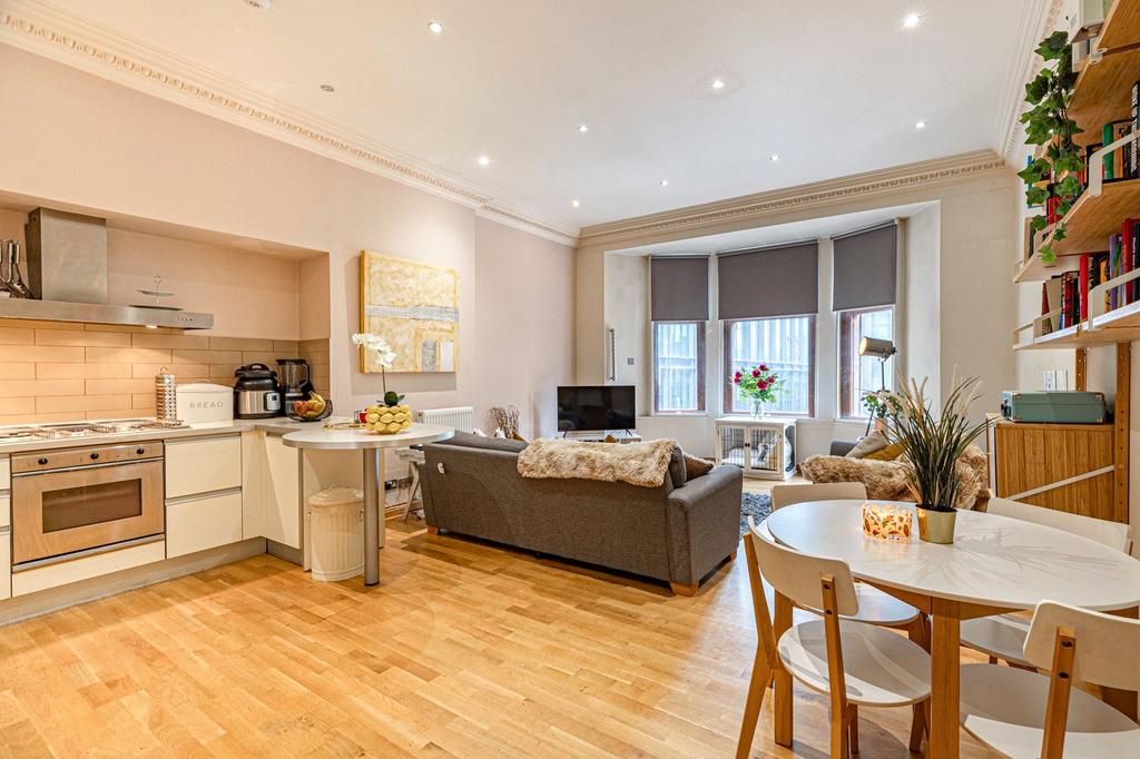 Apartment in Glasgow - View 2