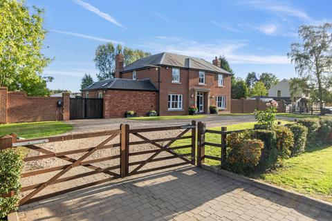 5 bedroom detached house for sale, Smeaton Lane, Stretton Under Fosse, Rugby Warwickshire CV23 0PS