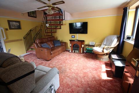 undefined, 25 Woodpecker Close, Bordon