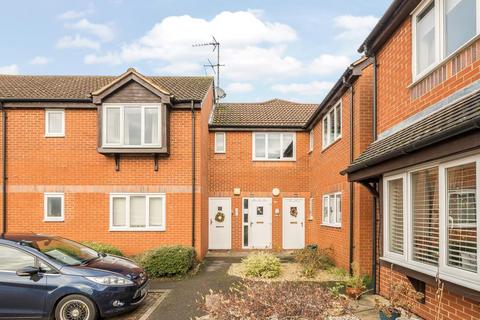 10 Abingdon Close, Thame, OX9 3GB