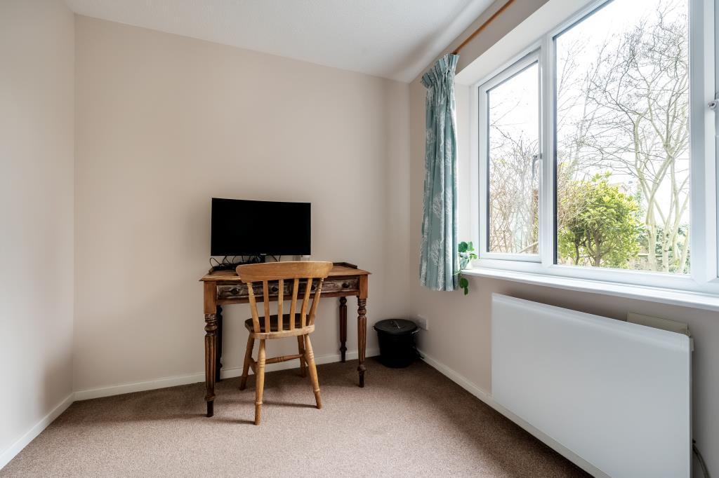 Bedroom/Study