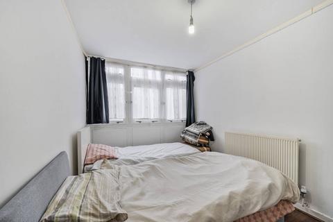 2 bedroom flat for sale, Norton House, Bigland Street, Shadwell, London, E1