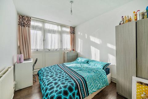 2 bedroom flat for sale, Norton House, Bigland Street, Shadwell, London, E1