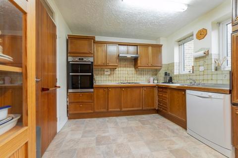 undefined, Abinger Mews, London