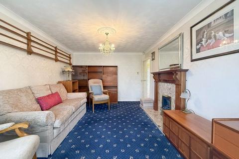 2 bedroom semi-detached bungalow for sale, High Street, Burntwood, WS7 1LX