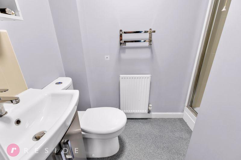 Ensuite