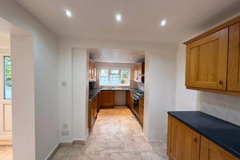 undefined, Henderson Road, London
