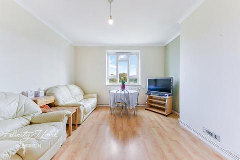 2 bedroom flat for sale, Tulse Hill, London SW2