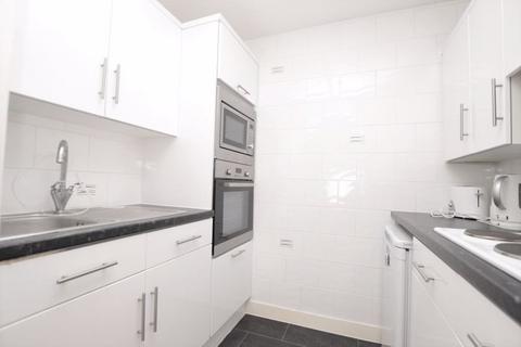 1 bedroom retirement property for sale, Oakdene Close, Pinner