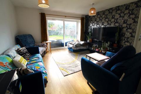 2 bedroom ground floor flat for sale, Callicroft Road, Patchway