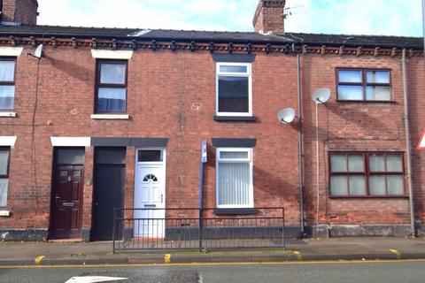 3 bedroom terraced house to rent, Bryn Street, Ashton in Makerfield