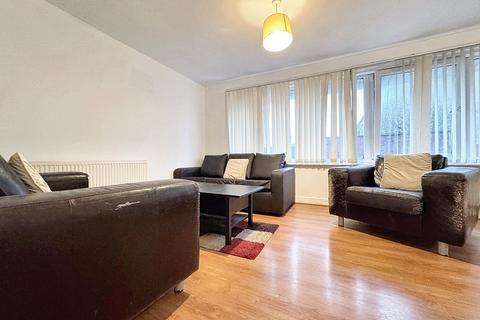 undefined, Willowpark Court, Airdrie ML6