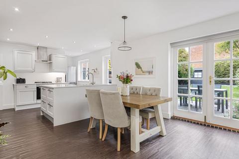 4 bedroom country house for sale, Goldings, Hertford SG14
