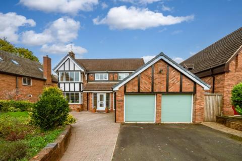 4 bedroom detached house for sale, 2 The Woodlands, Stourbridge DY8