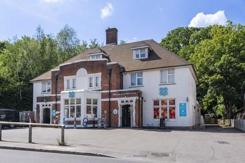 undefined, High Street, Heathfield TN21