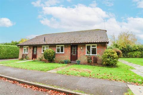 undefined, Ravelin Close, Farnham GU10