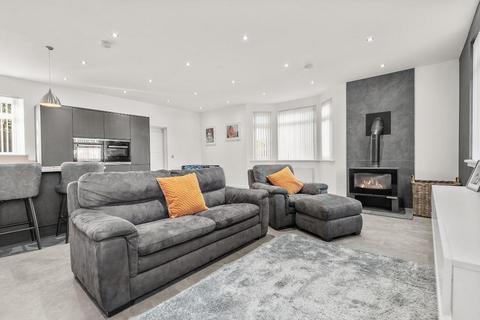 5 bedroom detached house for sale, Larbert FK5