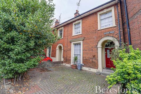 4 bedroom end of terrace house for sale, Queens Road, Brentwood, CM14