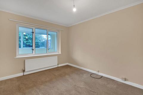undefined, Lears Drive, Cheltenham GL52