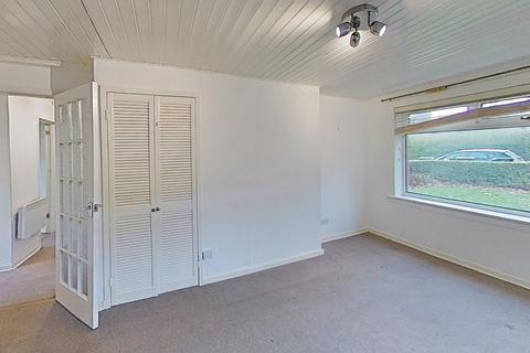 2 bedroom flat to rent, FIRRHILL LOAN, EDINBURGH, EH13