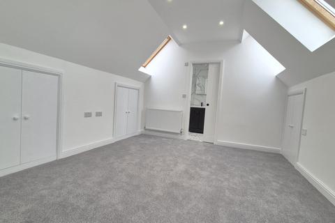 undefined, High Street South, Dunstable, LU6