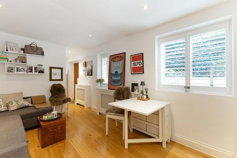 1 bedroom flat for sale, Iverna Gardens, Kensington, London