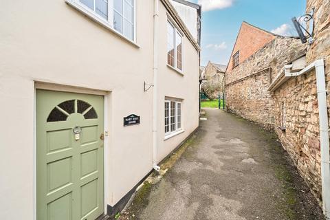 undefined, Newton Square, Bampton, Tiverton, Devon, EX16