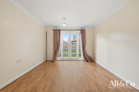 2 bedroom apartment for sale, Rawlyn Close, Chafford Hundred