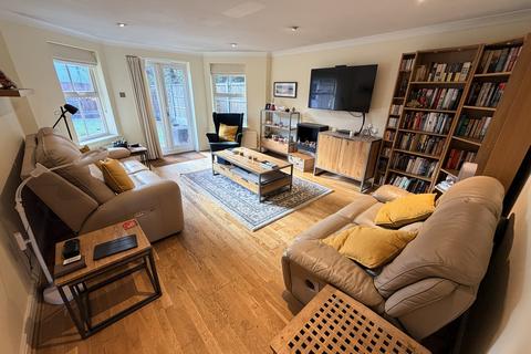 undefined, Grifon Road, Chafford Hundred, Essex, RM16 6RJ