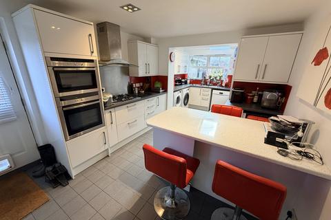 undefined, Grifon Road, Chafford Hundred, Essex, RM16 6RJ