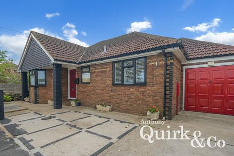 undefined, Smallgains Avenue, Canvey Island, SS8