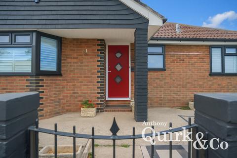 undefined, Smallgains Avenue, Canvey Island, SS8