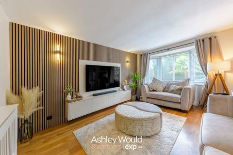 3 bedroom detached house for sale, Belvoir Close, Dudley DY1