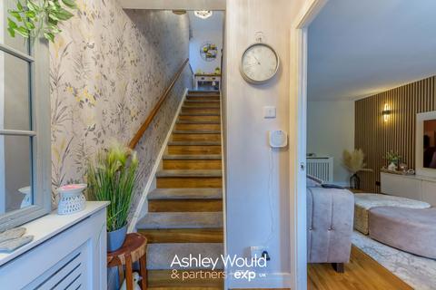 3 bedroom detached house for sale, Belvoir Close, Dudley DY1